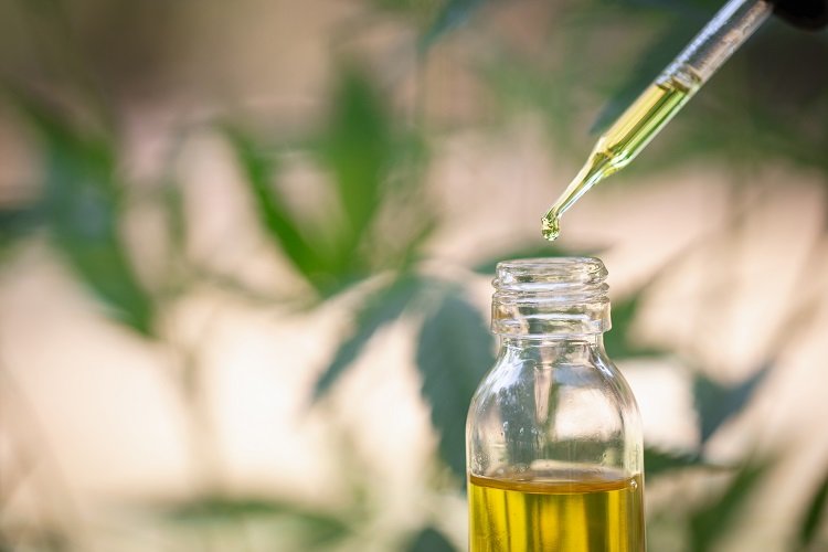 CBD Oil Your Ultimate Resource for Safe and Effective Use